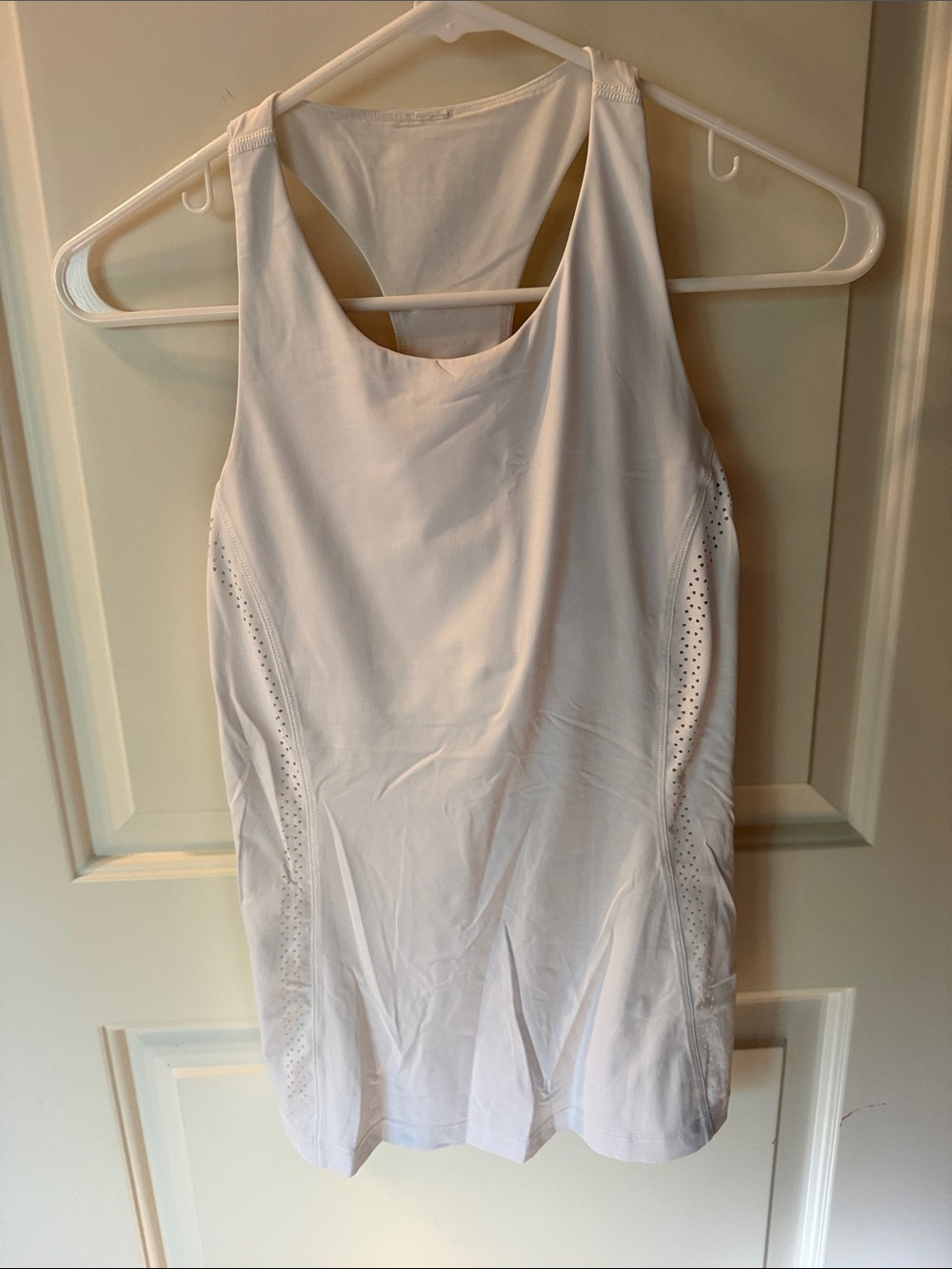 Lululemon White Tank Top size 2